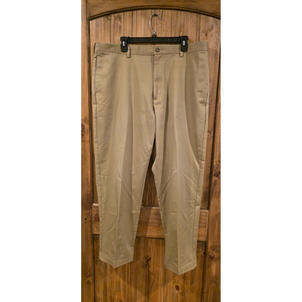 L.L.Bean Classic Fit Pants Mens 40x30 Beige Flat Front Straight Leg Pockets‎